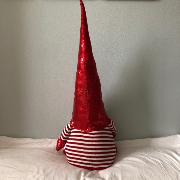 SOLD✨VALENTINES DAY XL Striped Sequins Gnome Heart - Picture 2 of 2